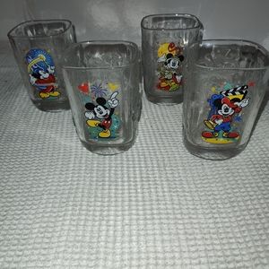 Vintage set of 4 Disney Glass/Mugs